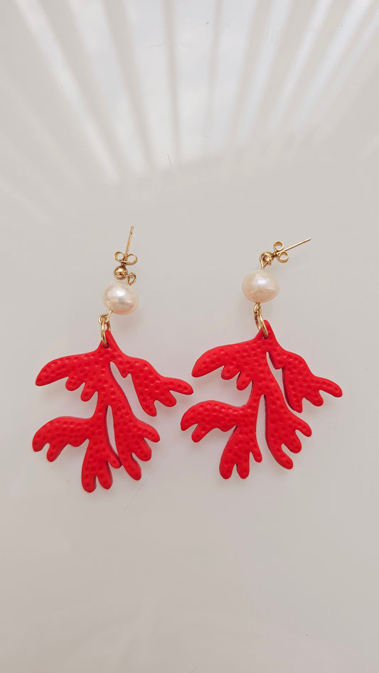 Coral Reef Polymer Clay Earrings – Statement Earrings with Freshwater Pearl, Ocean-Inspired Jewelry, Beach Wedding Earrings, Handmade Gift